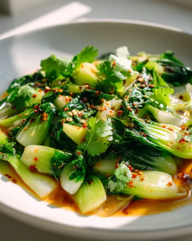 Blitzschneller Pak Choi in scharfer Wacholder-Chili-Sauce