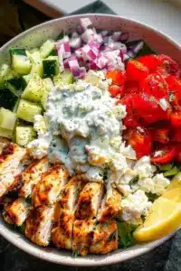 Griechische Hähnchen Bowl