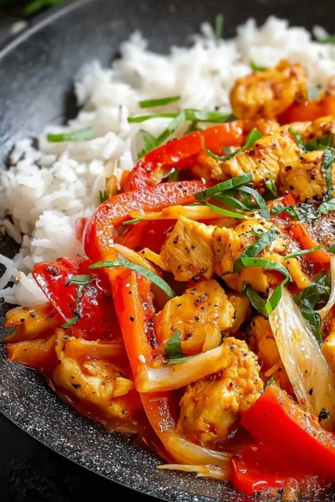 Hähnchen Pfanne mit Reis