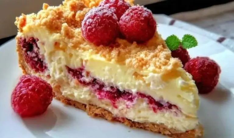 Vanille-Himbeer-Käsekuchen mit Streuseln – Deutsches Backrezept