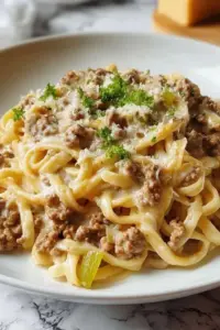 Käse-Lauch Pasta mit Hackfleisch