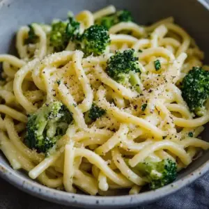 One Pot Pasta mit Brokkoli