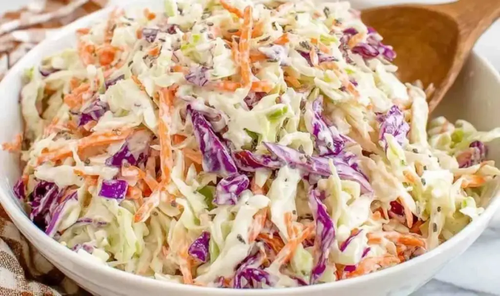 Protein Coleslaw ohne Mayo – Gesunder High Protein Salat